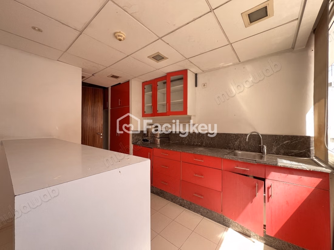 Bureau de 348 m² à Casablanca