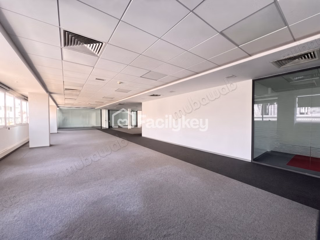 Bureau de 348 m² à Casablanca