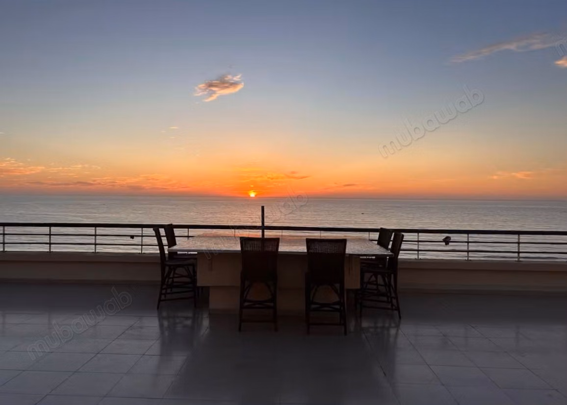 Appartement à vendre à Sidi Bouknadel.
Surface de 180 m².
Meublé