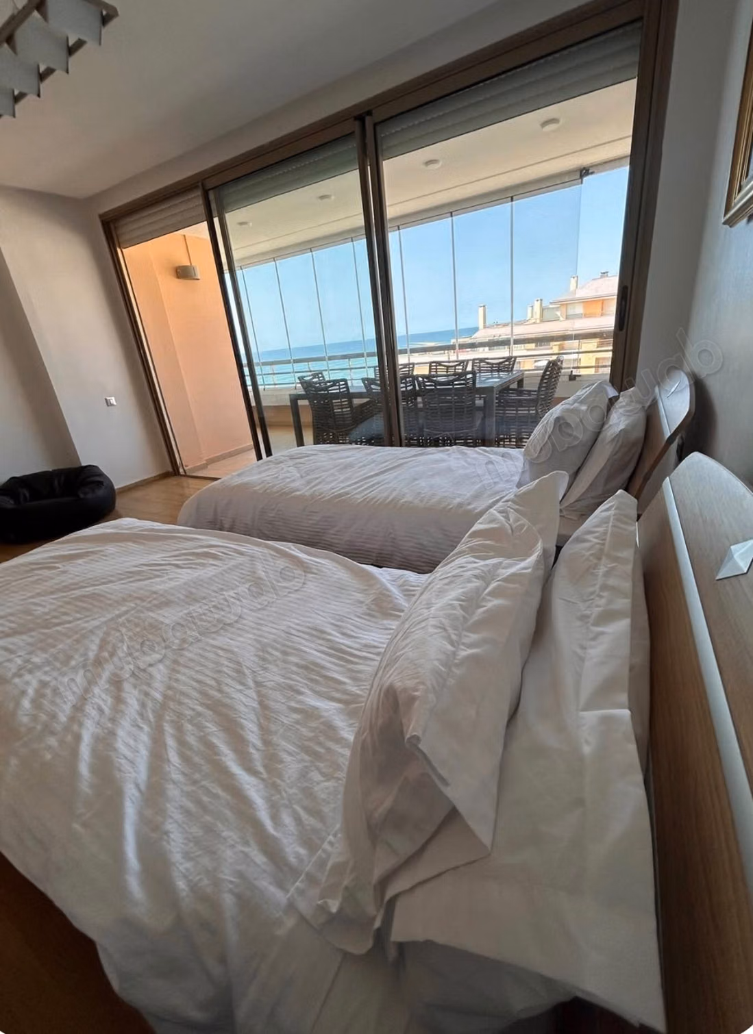 Appartement à vendre à Sidi Bouknadel.
Surface de 180 m².
Meublé