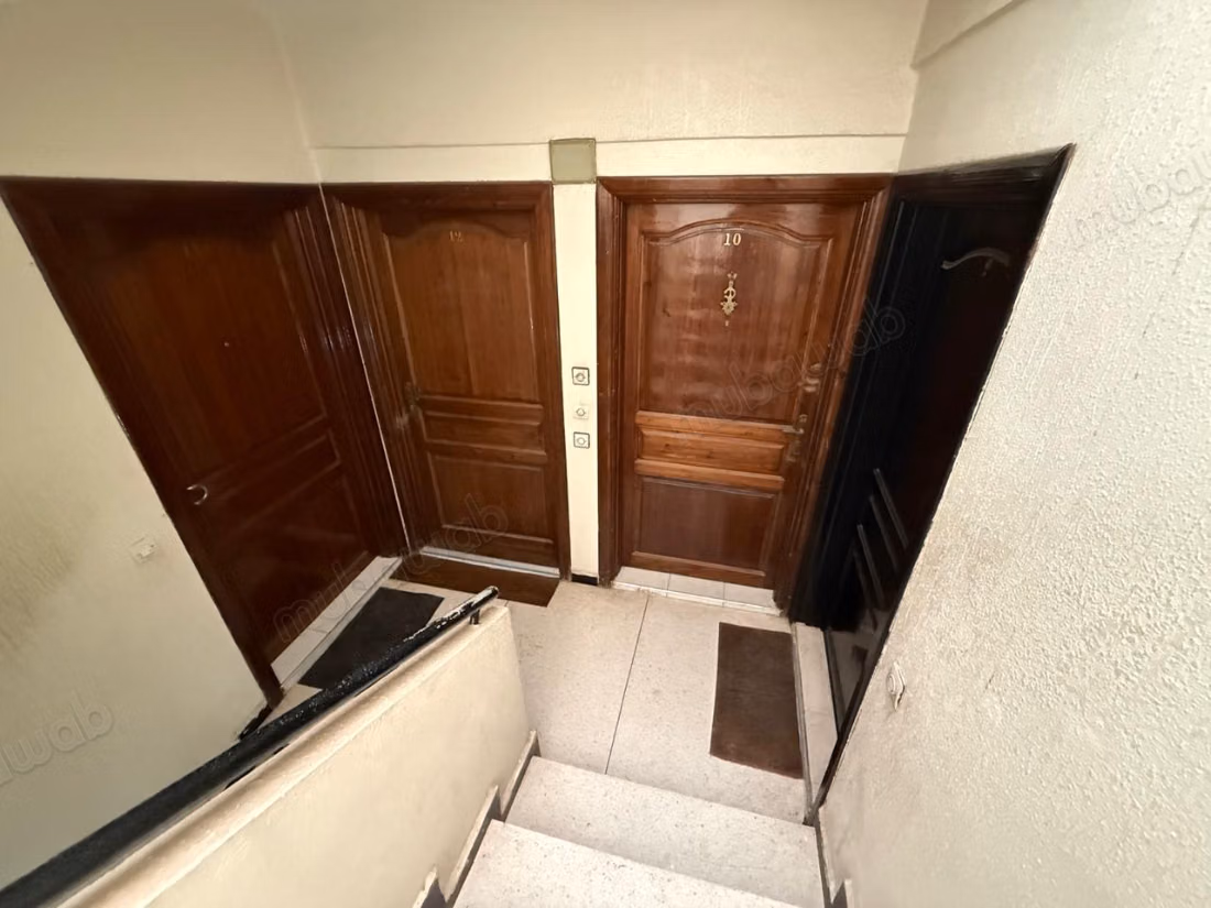 For sale apartment in Nassim 2. 2 large rooms. Well furnished