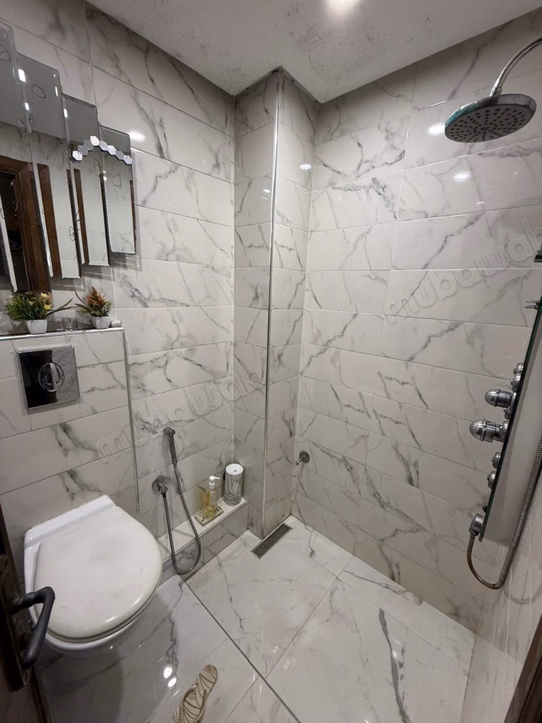 For sale apartment in Nassim 2. 2 large rooms. Well furnished