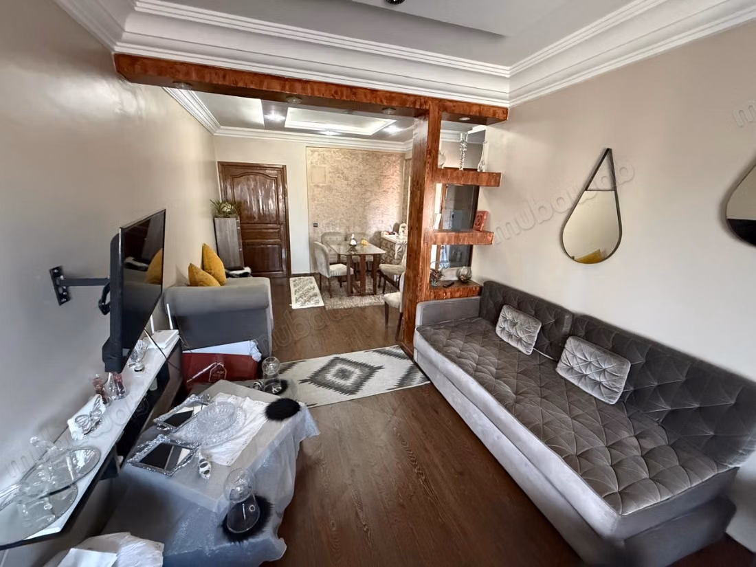 For sale apartment in Nassim 2. 2 large rooms. Well furnished