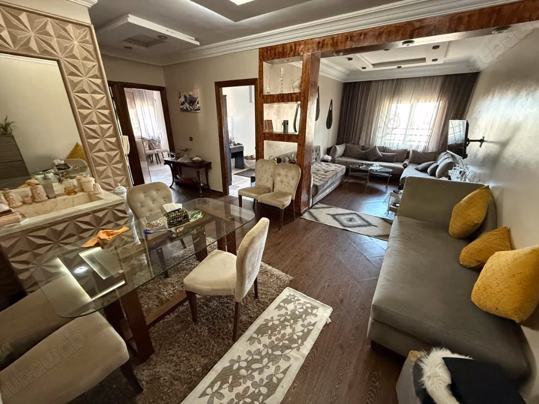 For sale apartment in Nassim 2. 2 large rooms. Well furnished