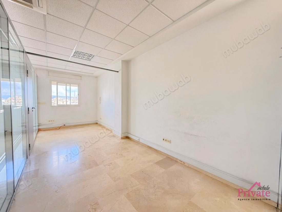 Affitto Ufficio 172 m² WILAYA Tangeri Rif: LZ862