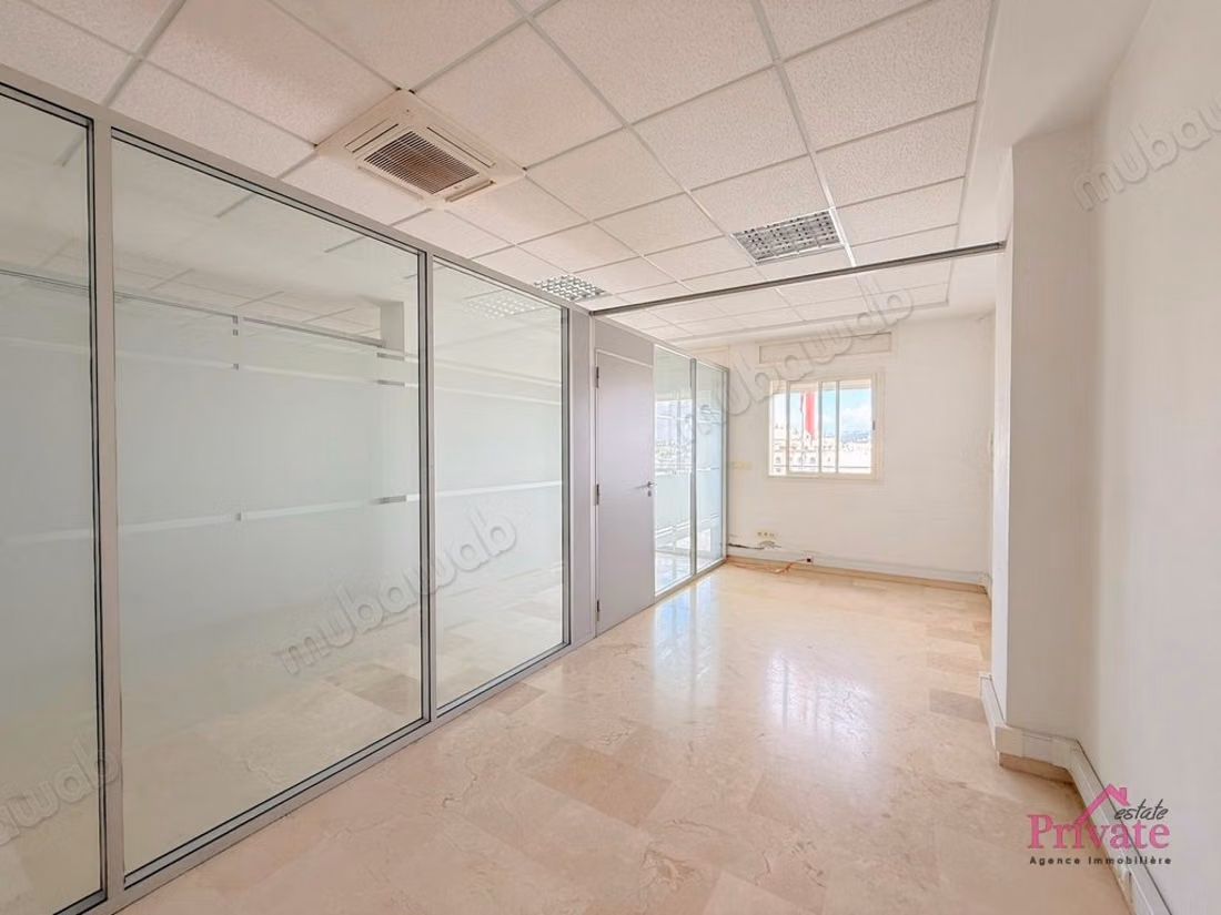 Affitto Ufficio 172 m² WILAYA Tangeri Rif: LZ862