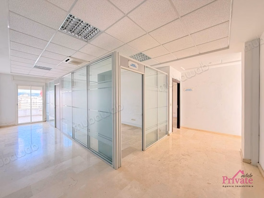 Affitto Ufficio 172 m² WILAYA Tangeri Rif: LZ862