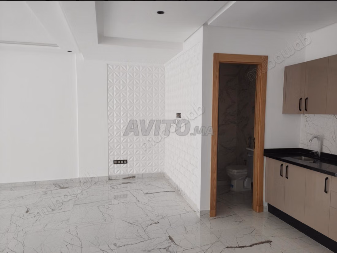 Bureaux à louer à Selouane 
Surface de 67 m²