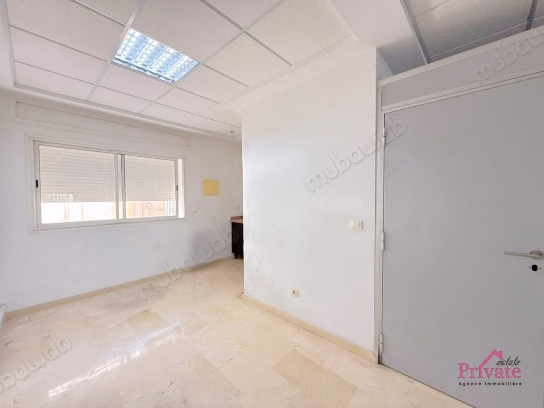 Ufficio in Affitto 62 m² WILAYA Tangeri Rif: LZ863