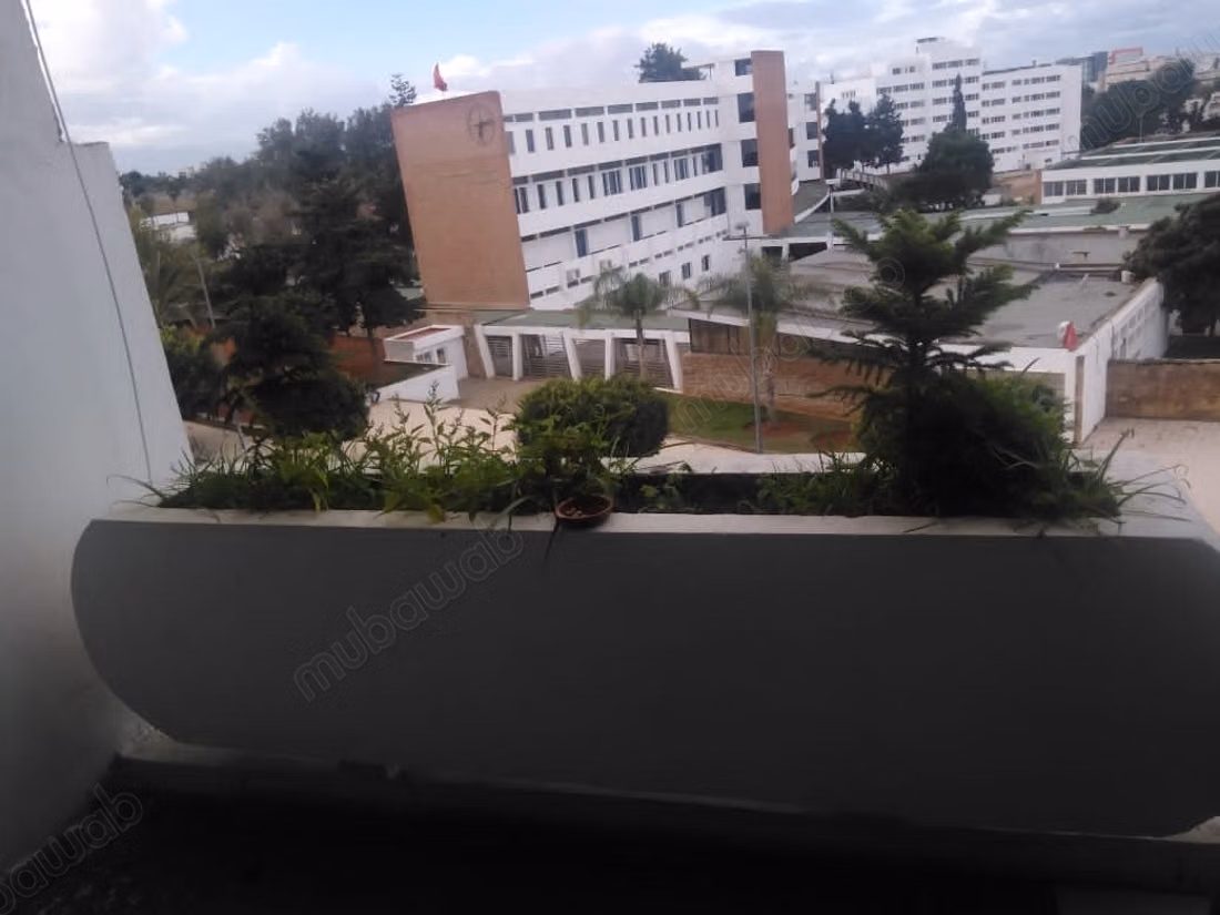 Bell'appartamento in affitto ad Agdal. 2 stanze. Arredato