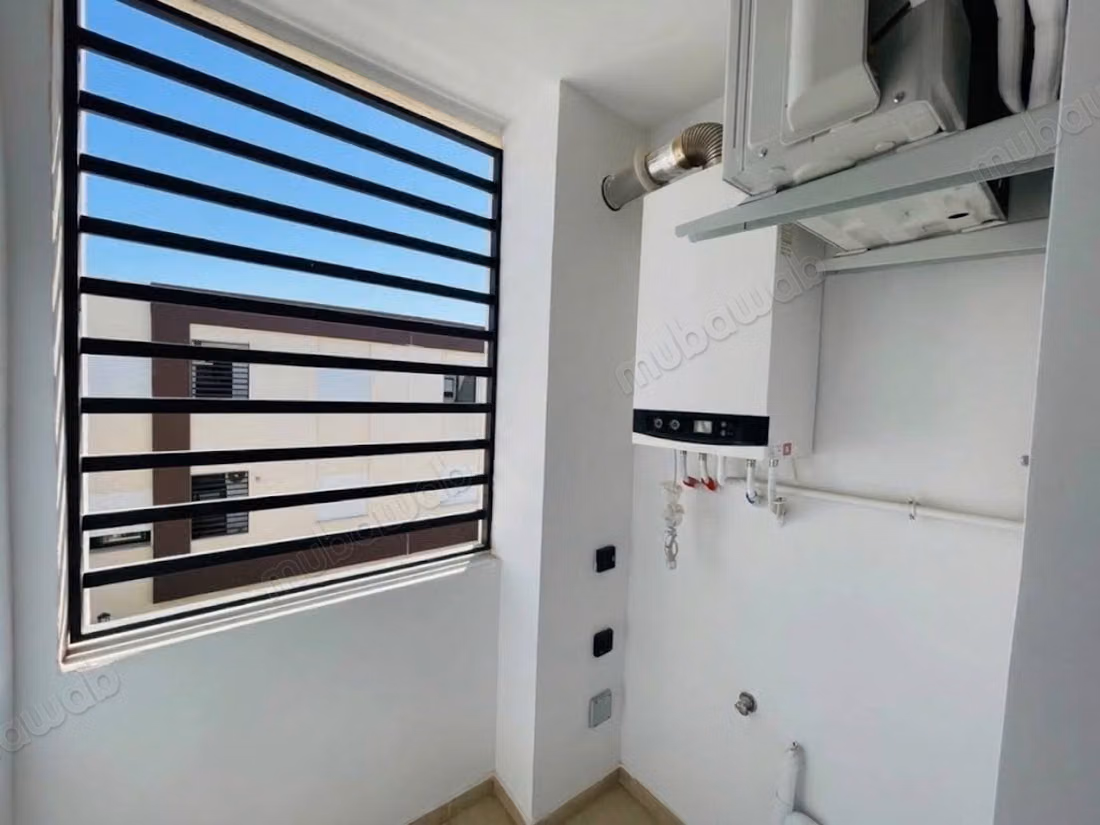 À vendre S1 neuf à la soukra