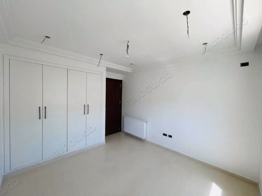 À vendre S1 neuf à la soukra