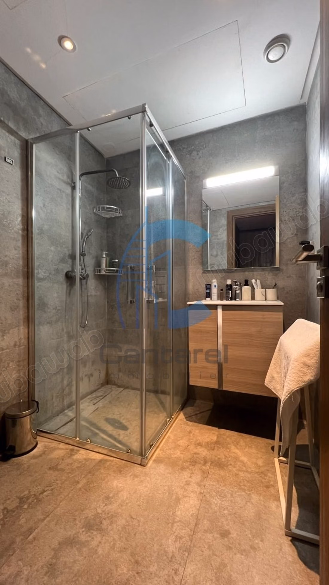 Luxury apartment with 2 bedrooms and 2 terraces, 112 m² for sale in Guéliz