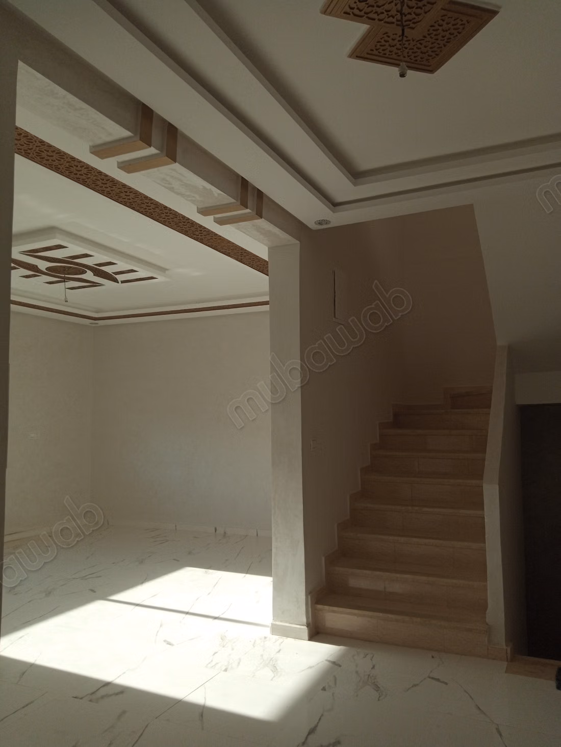 High villa well located