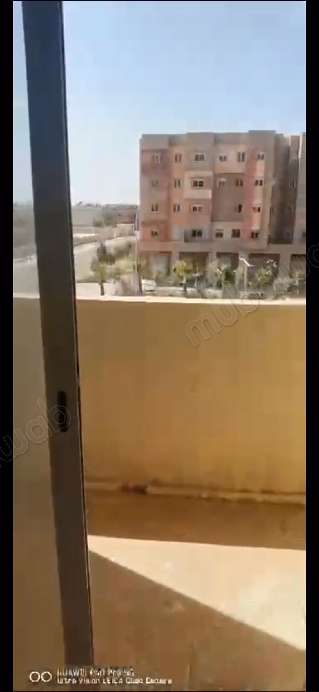 Grand appartement rénové à hypothèque au deuxième étage sans ascenseur à Zohour Targa