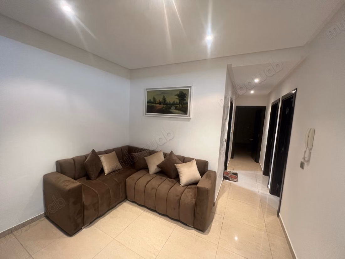 Bel appartement à louer dans le quartier Mohammedi. 2 pièces. Meublé