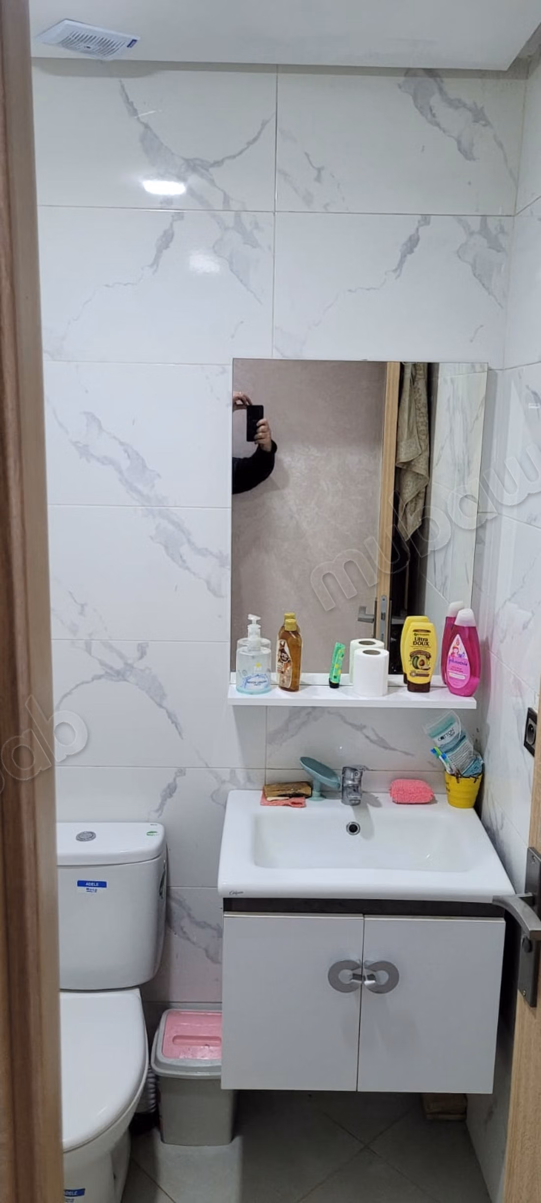 Beautiful furnished apartment hardly ever lived in