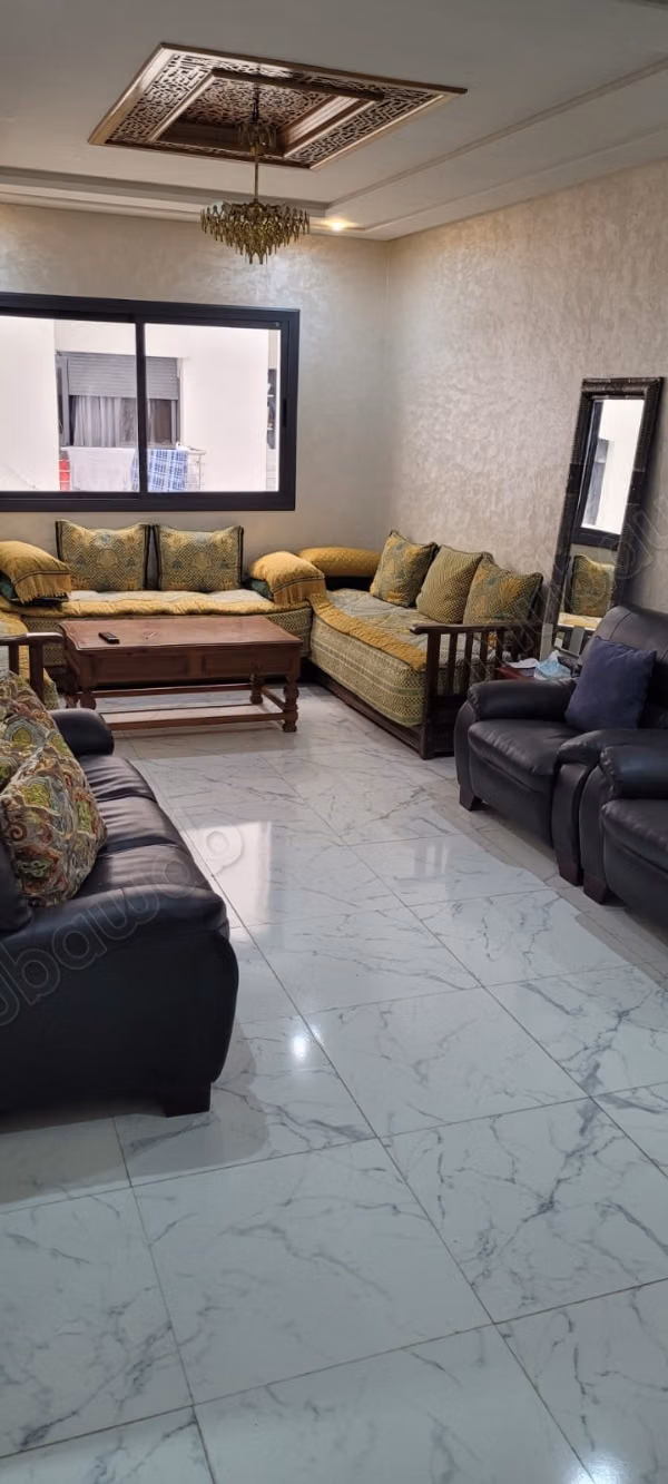 Beautiful furnished apartment hardly ever lived in
