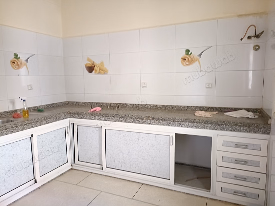 Location 2p vide à chbanat