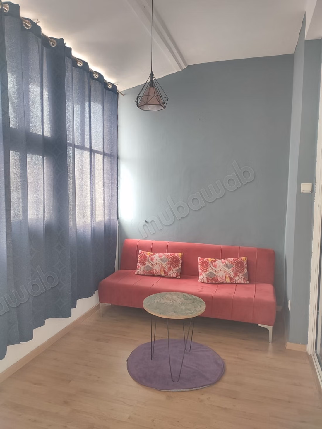 Very nice apartment for rent in the city center. 2 large rooms. Well furnished