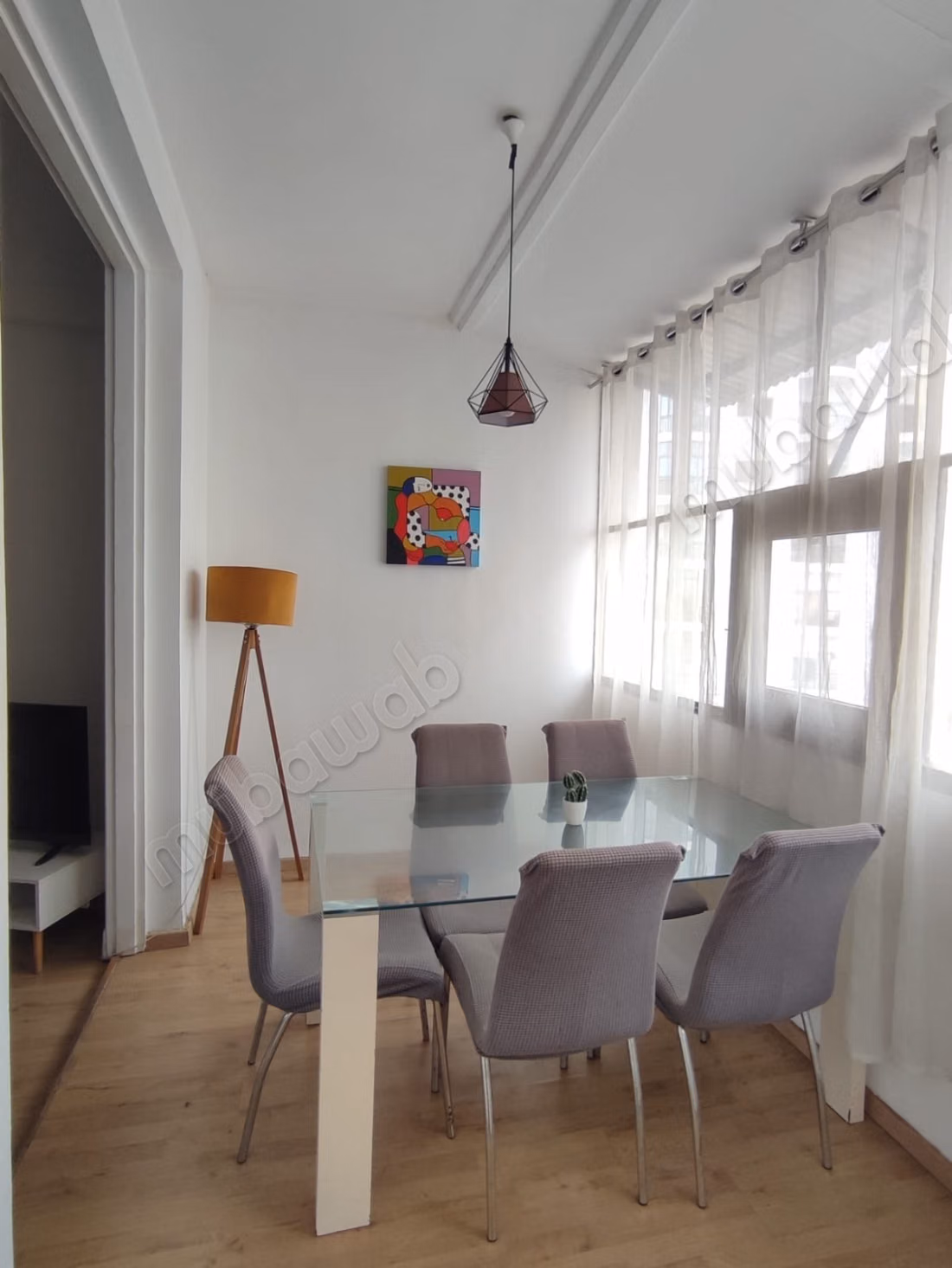 Very nice apartment for rent in the city center. 2 large rooms. Well furnished