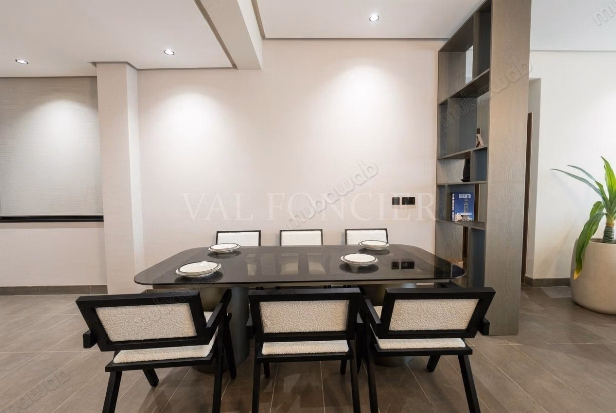 For sale Exceptional apartment 166m2 2 Suites furnished Ain Diab, Casablanca