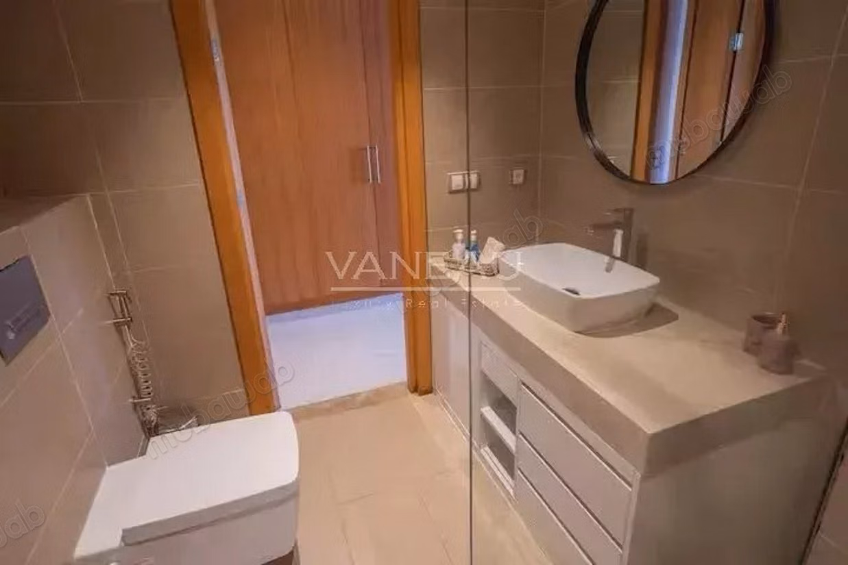 Villa d’exception au cœur du golf avec grand jardin, piscine et vue imprenable sur les montagnes