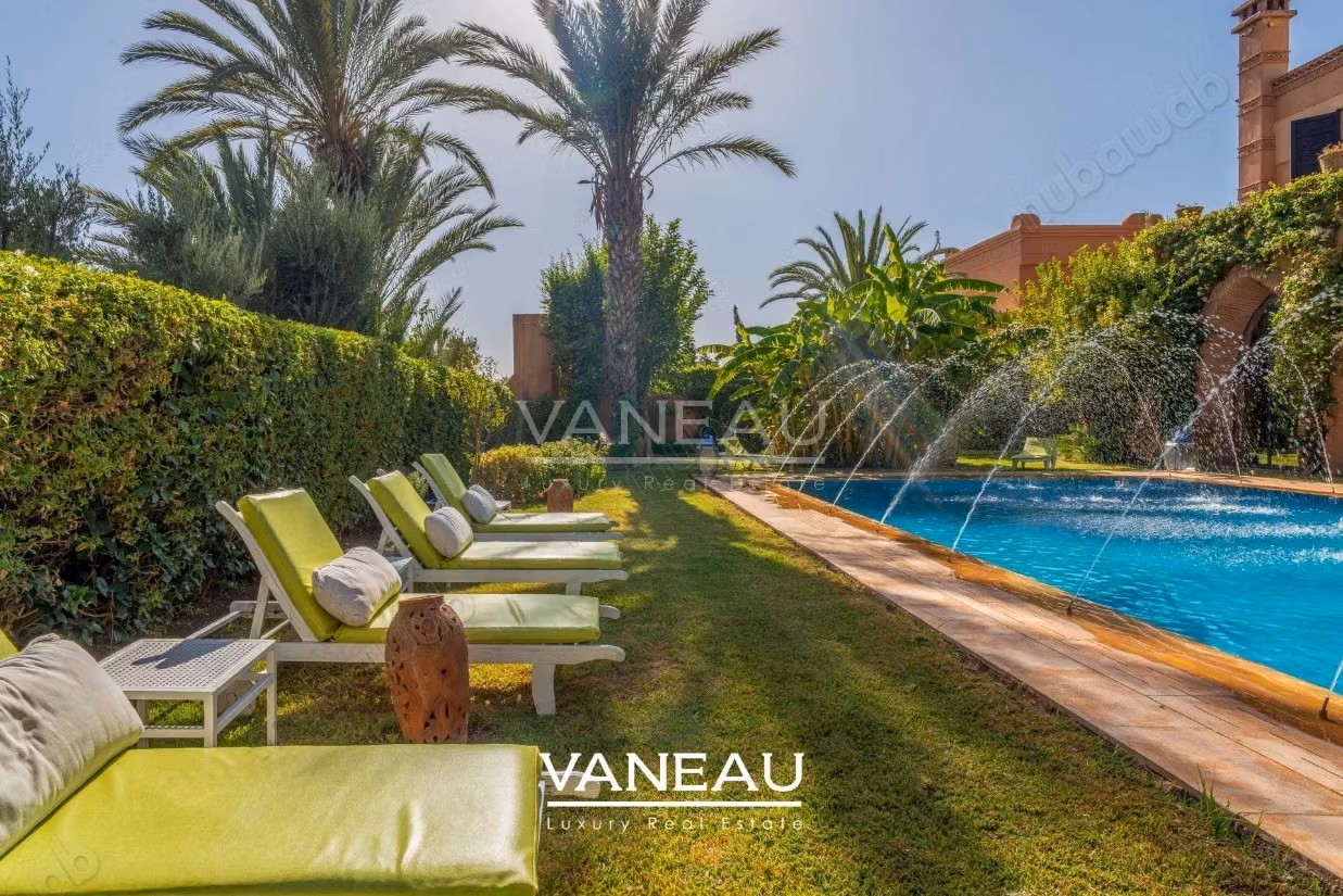 Villa 6 suites à vendre au coeur d'un des plus prestigieux Golf de Marrakech