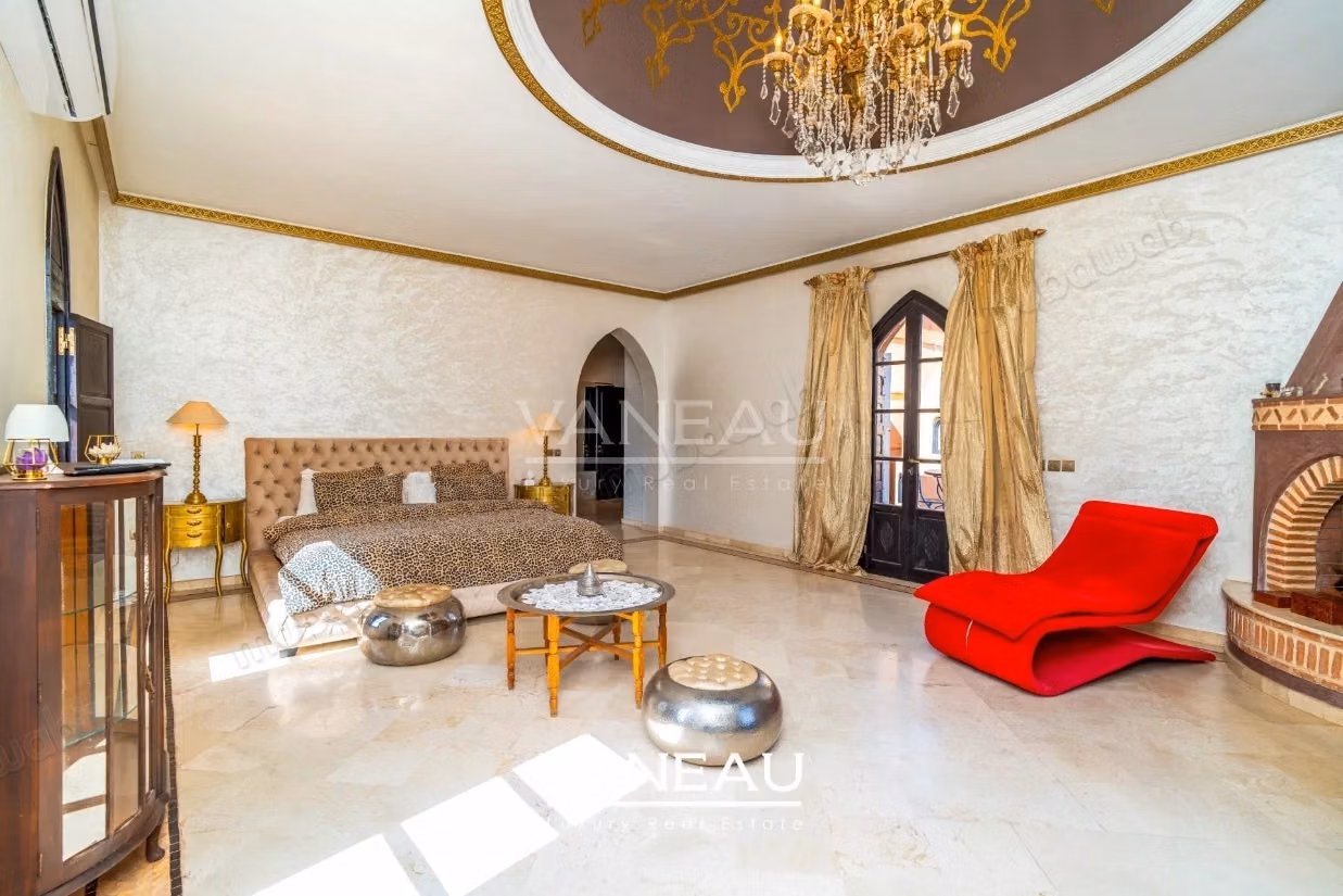Villa 6 suites à vendre au coeur d'un des plus prestigieux Golf de Marrakech
