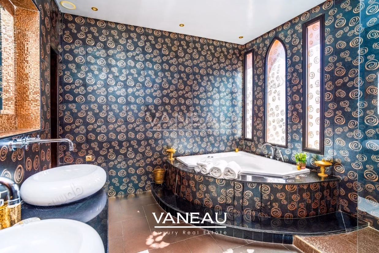 Villa 6 suites à vendre au coeur d'un des plus prestigieux Golf de Marrakech
