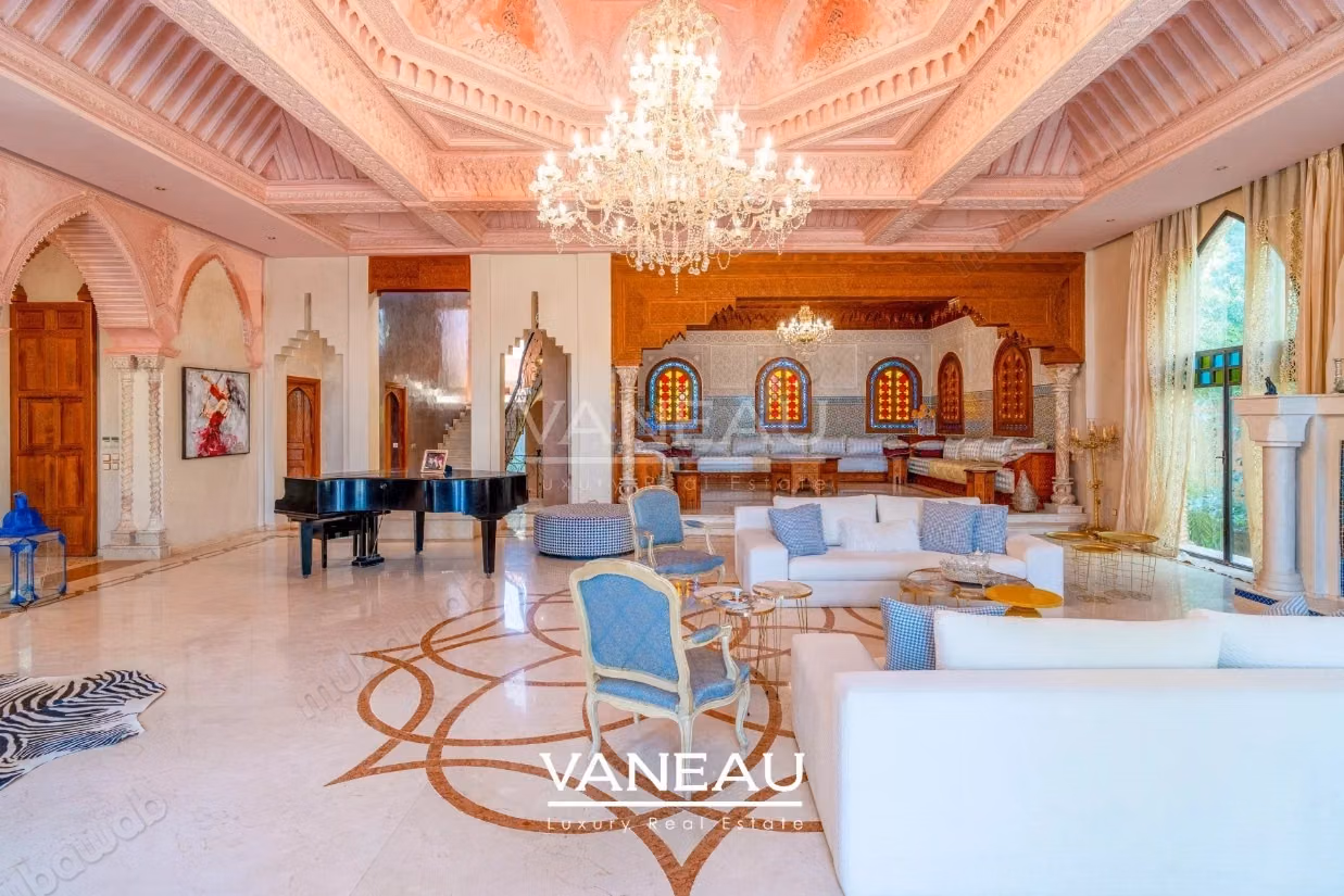 Villa 6 suites à vendre au coeur d'un des plus prestigieux Golf de Marrakech