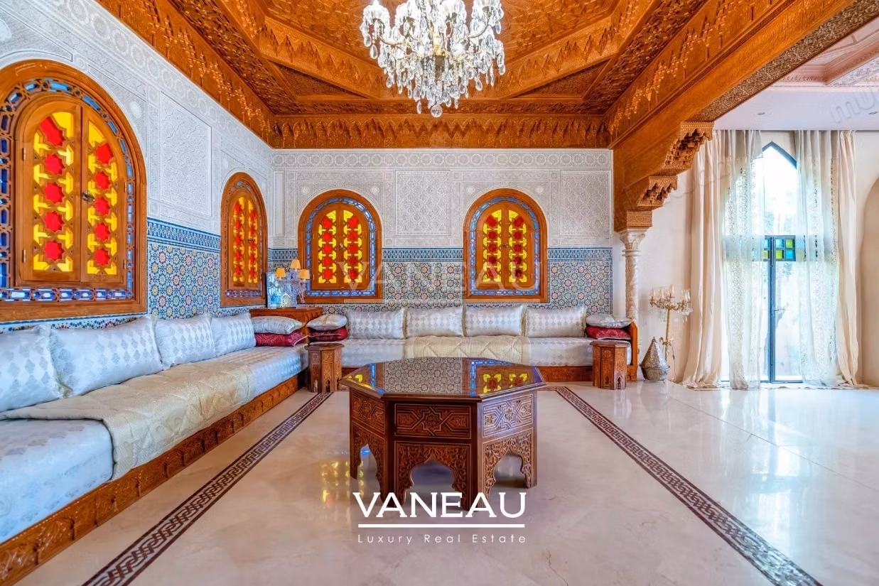 Villa 6 suites à vendre au coeur d'un des plus prestigieux Golf de Marrakech