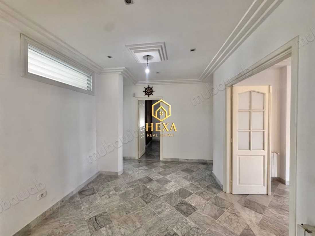 Etage de villa S3 à La Marsa