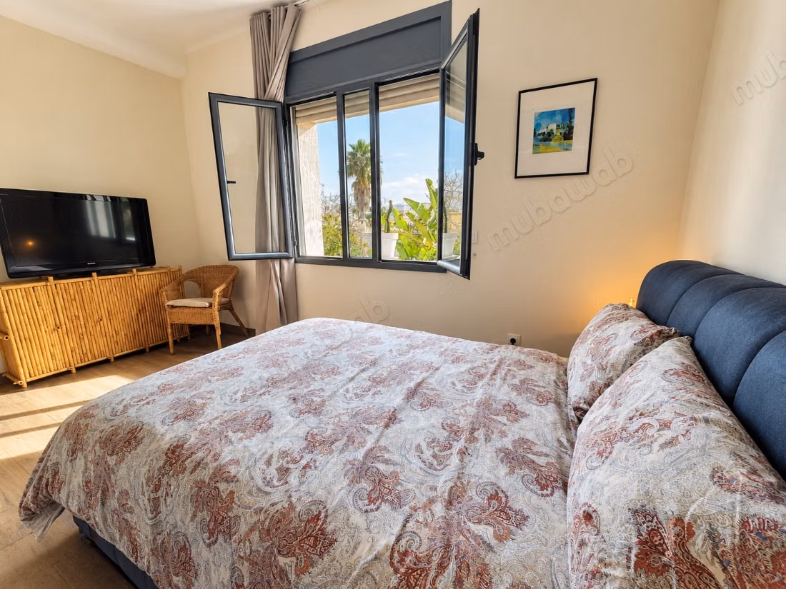 Haut de villa atypique – 180 m² –