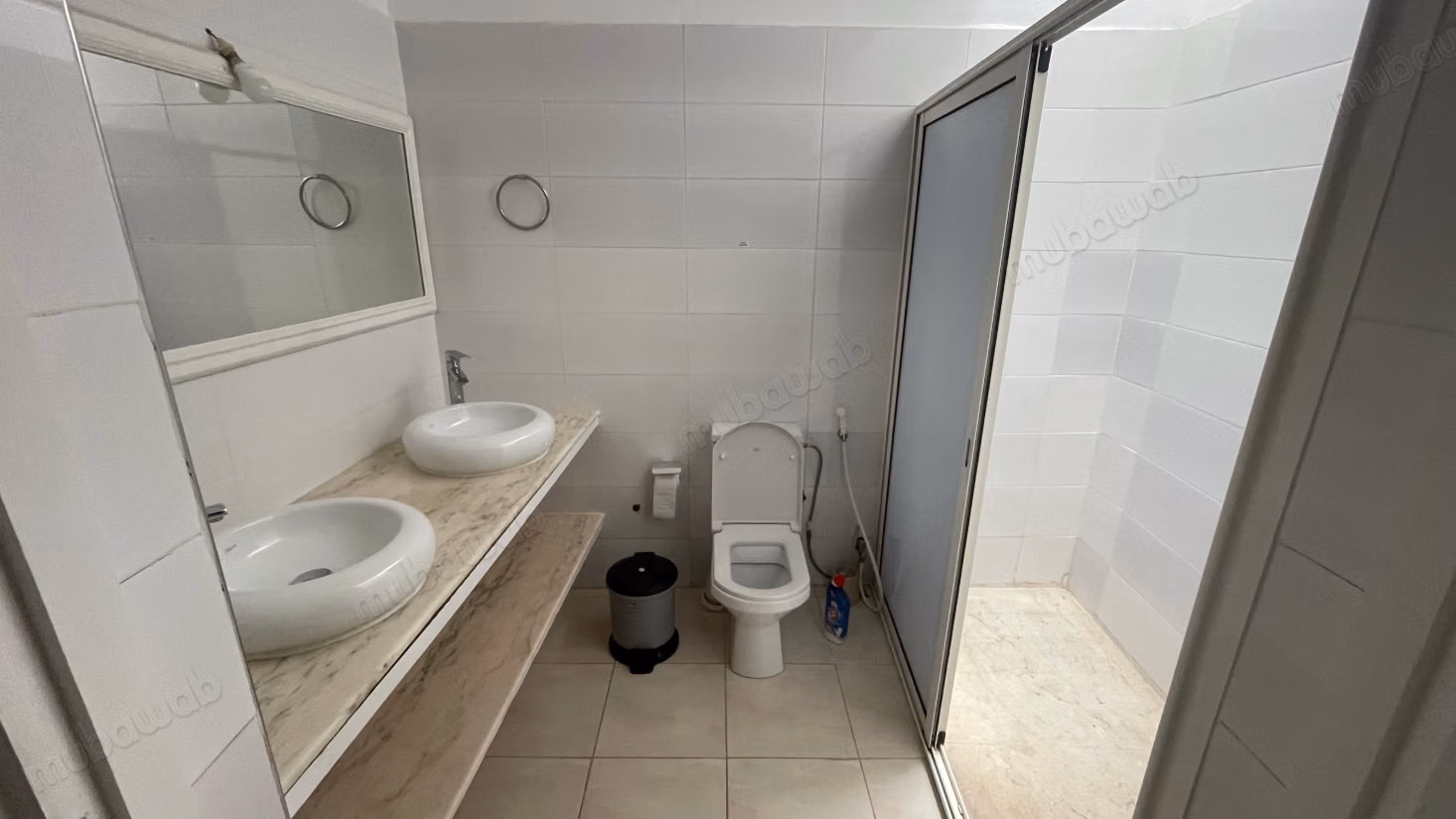Villa de luxe à louer à Souissi. 
3 grandes pièces