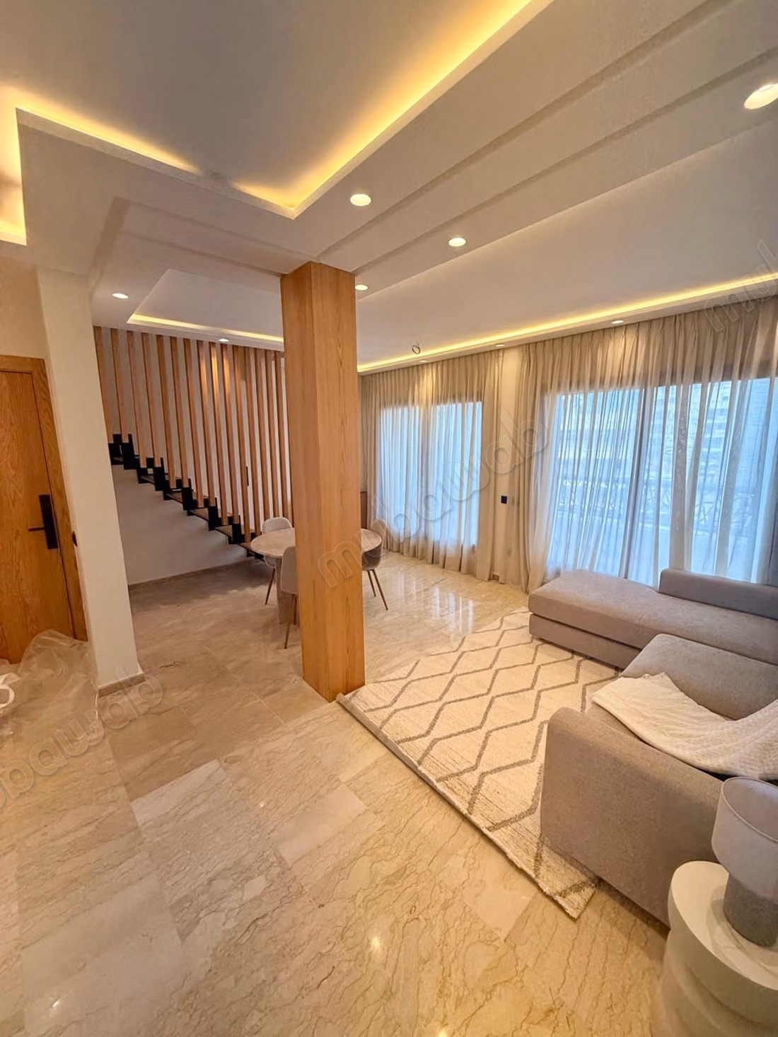 Studio duplex avec terrasse