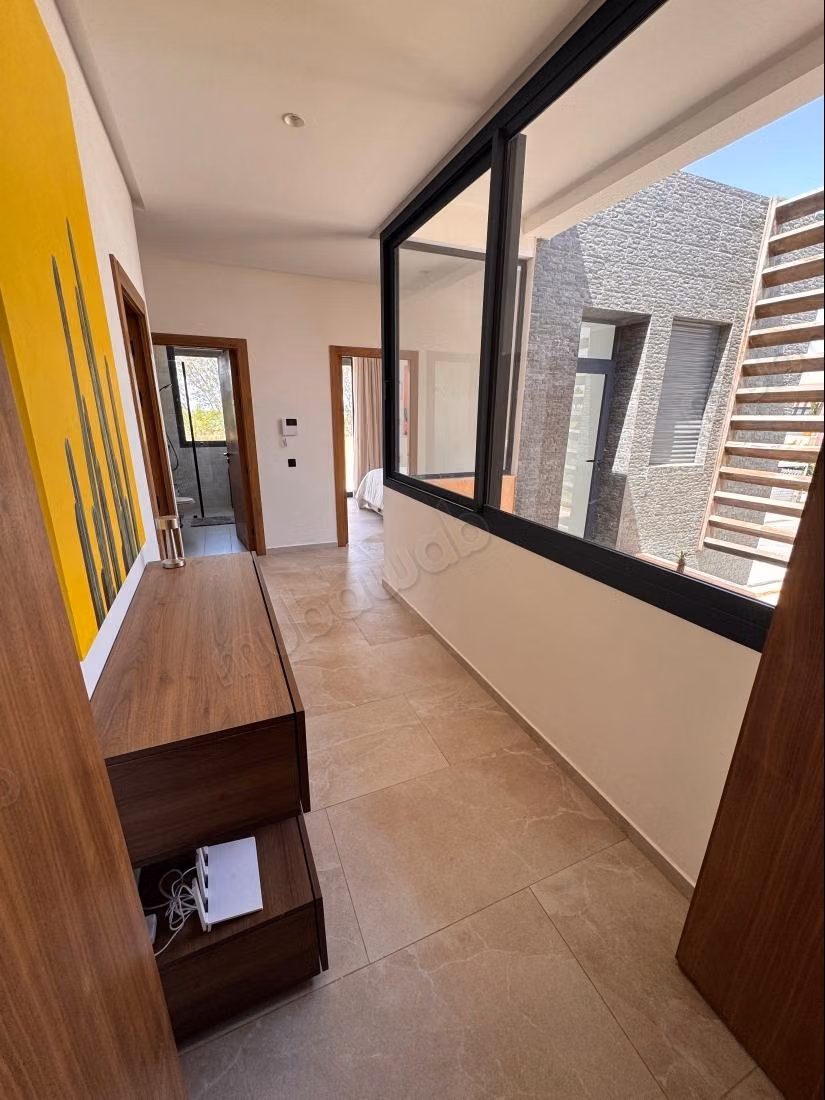 Location villa MYS haut standing. Meublée ou vide