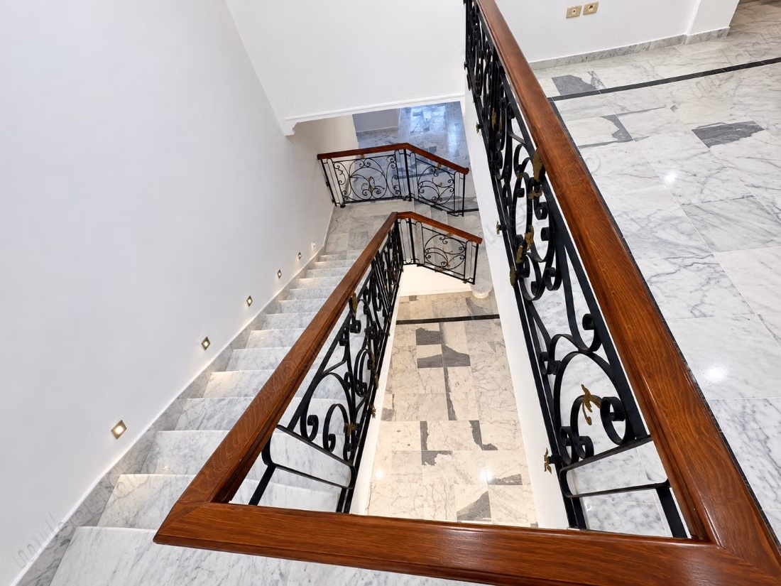À vendre une villa indépendante en s2 à la soukra