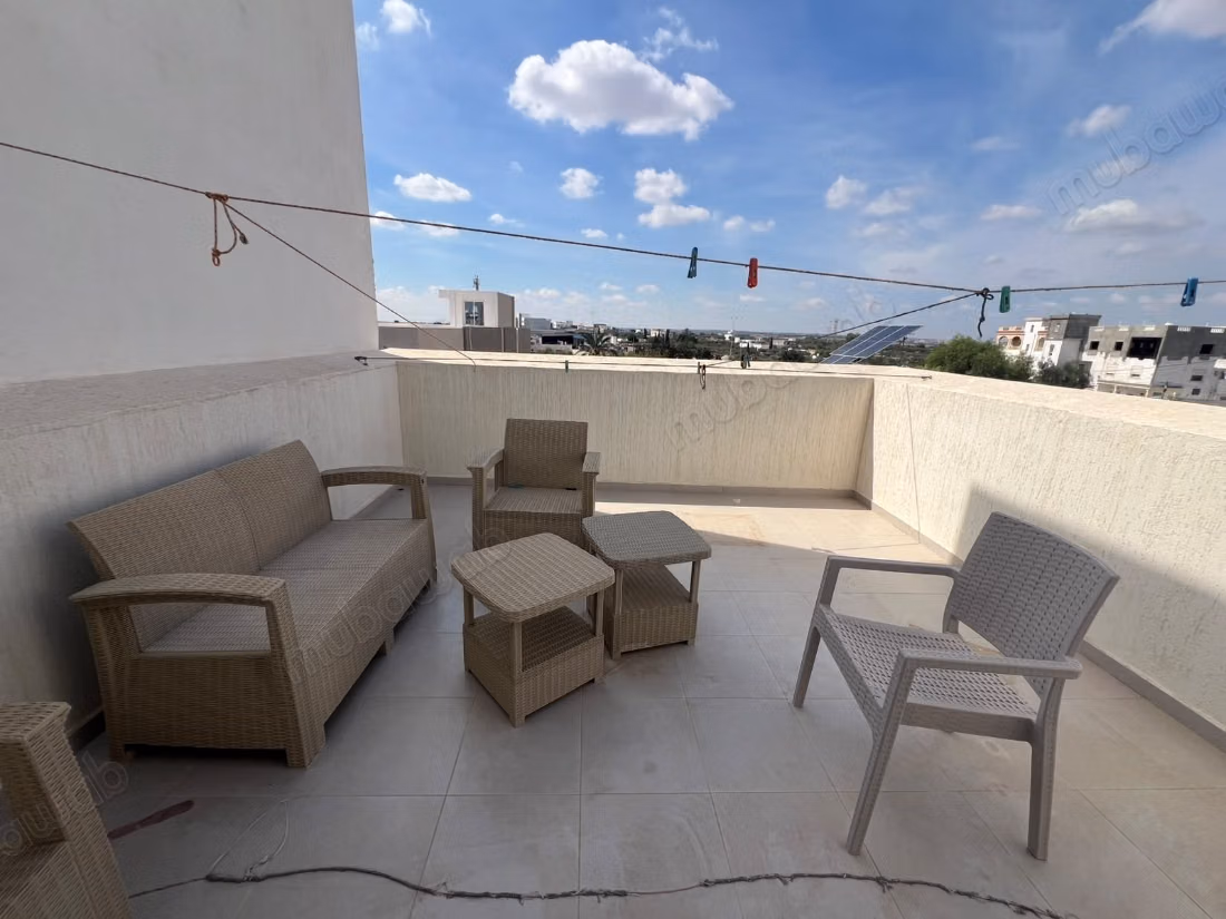 In affitto un triplex S4 a Sahloul Ghrabi
