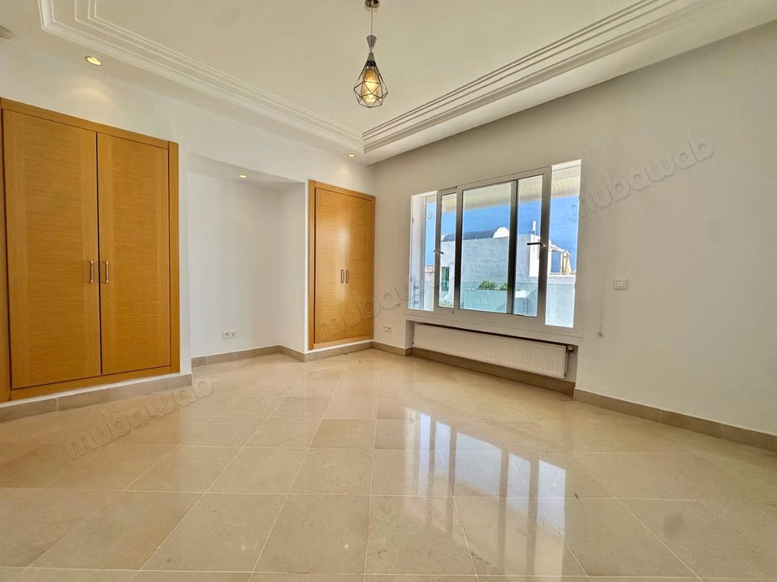 Alouer: villa s4 a gammarth la marina