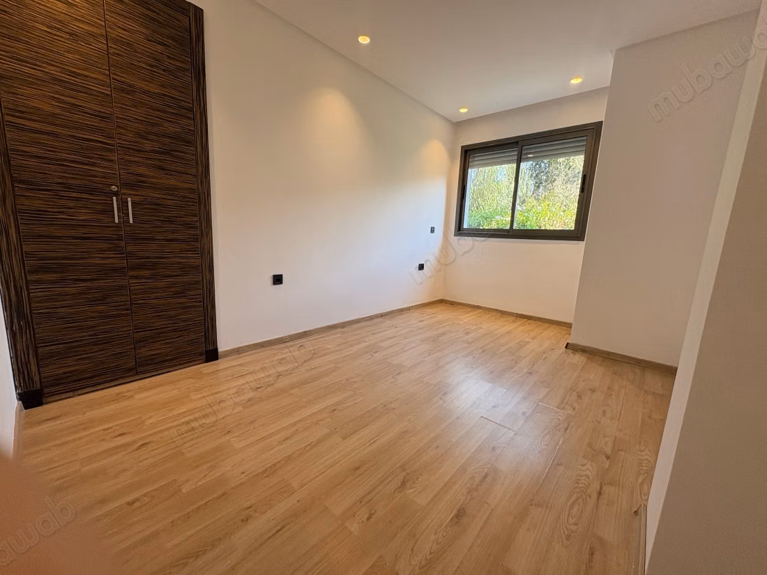 Rez de jardin 4 chambres dans une résidence sécurisée