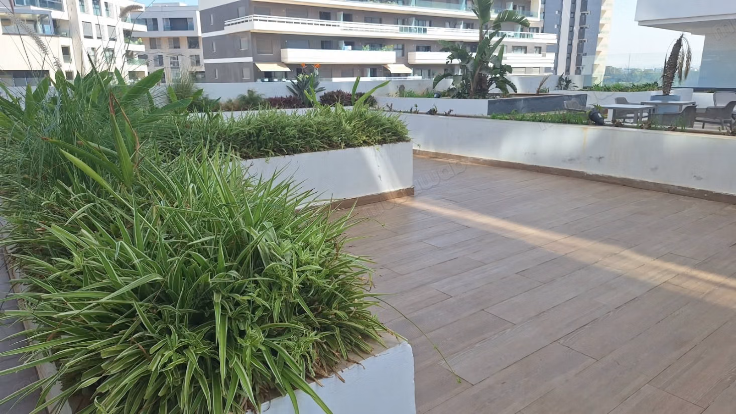 Studio moderno arredato in affitto a CFC