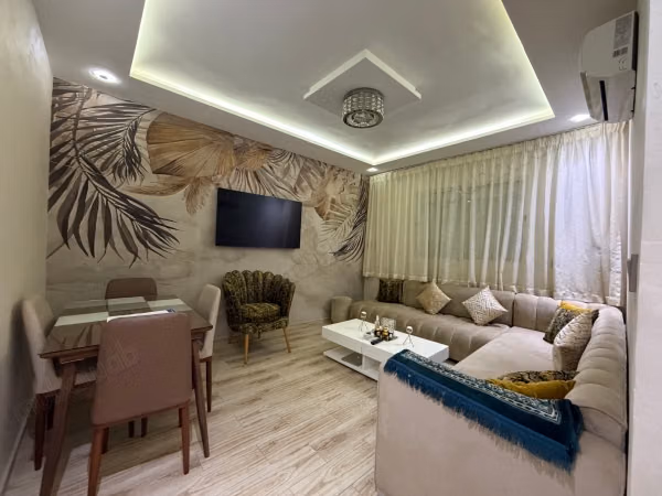 Appartamento in vendita a Hay Salam. Superficie totale 60 m². Ben arredato