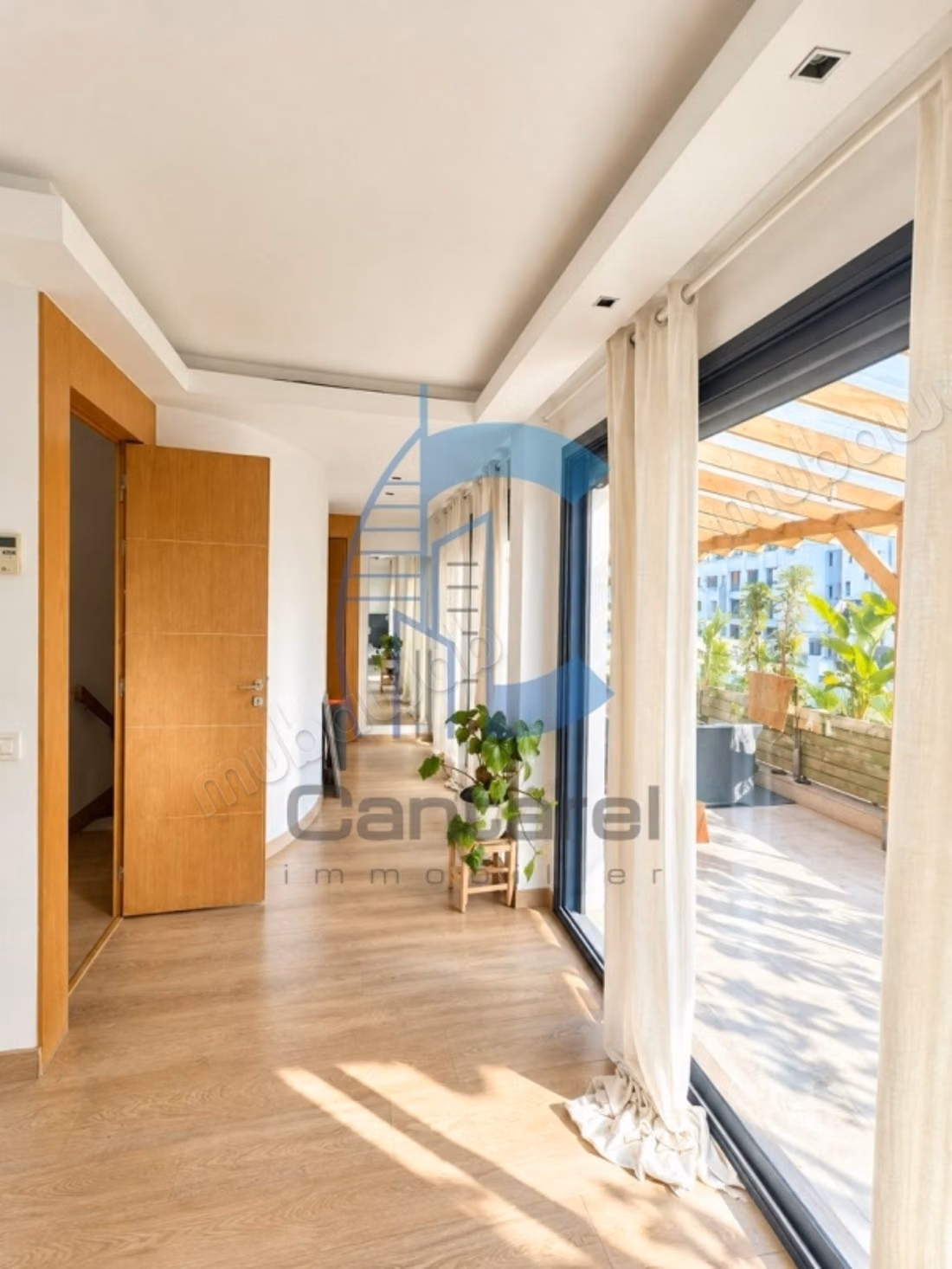 Charming duplex of 166 m² with terraces – Gauthier