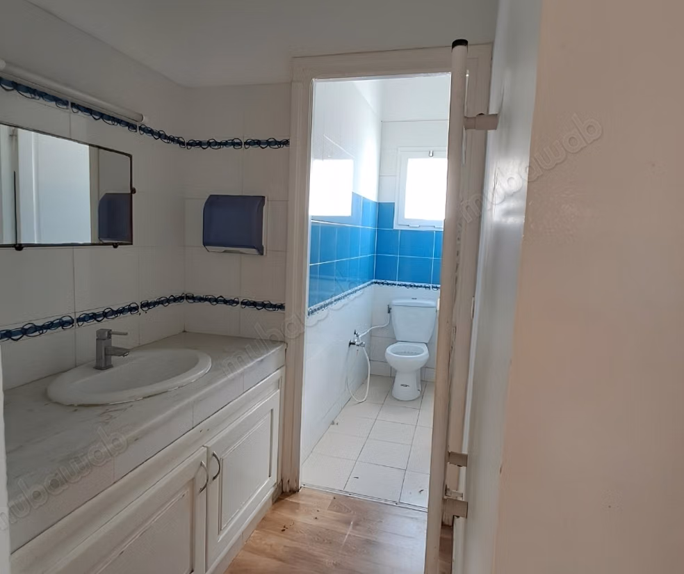 For Sale Triplex Villa in Jardins de L'Aouina