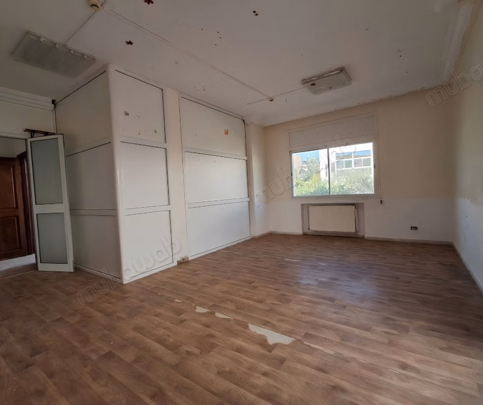 For Sale Triplex Villa in Jardins de L'Aouina