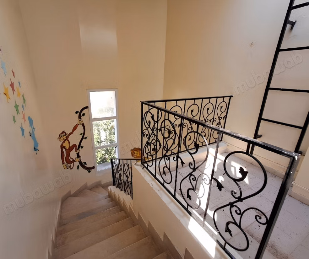 For Sale Triplex Villa in Jardins de L'Aouina