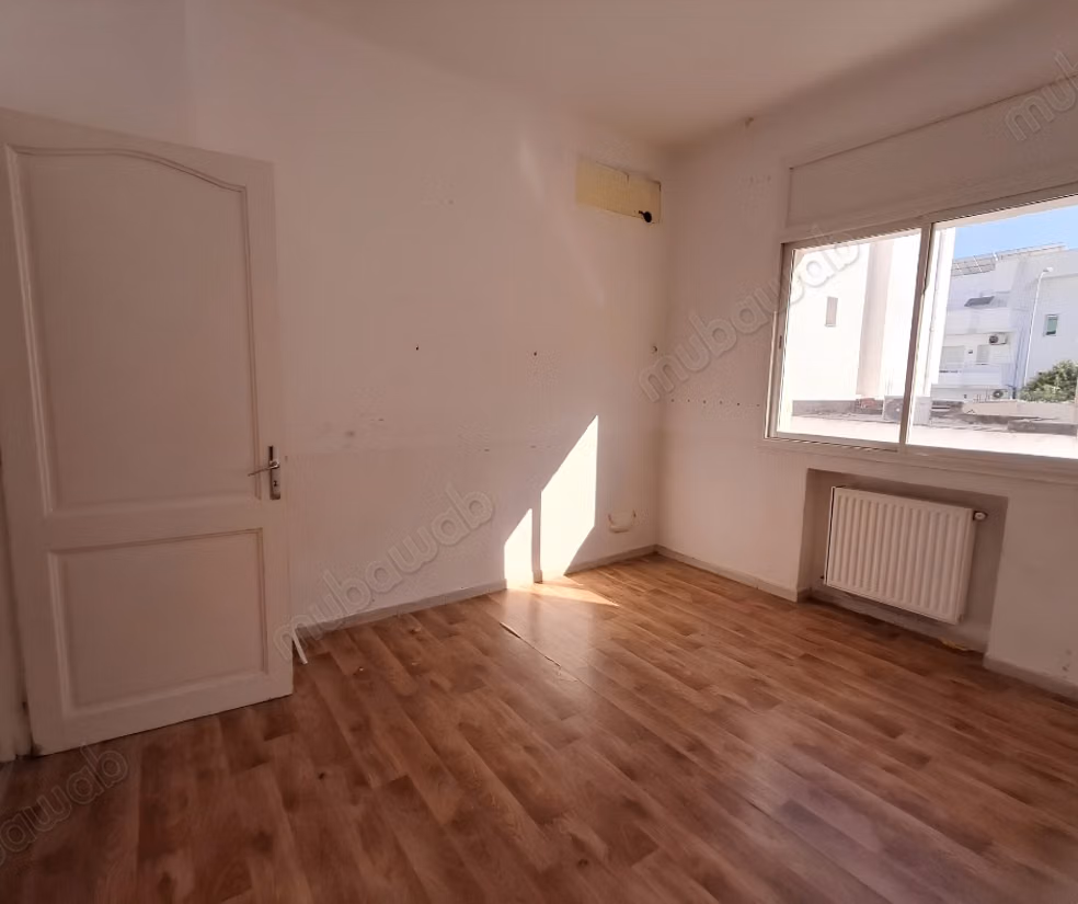 For Sale Triplex Villa in Jardins de L'Aouina