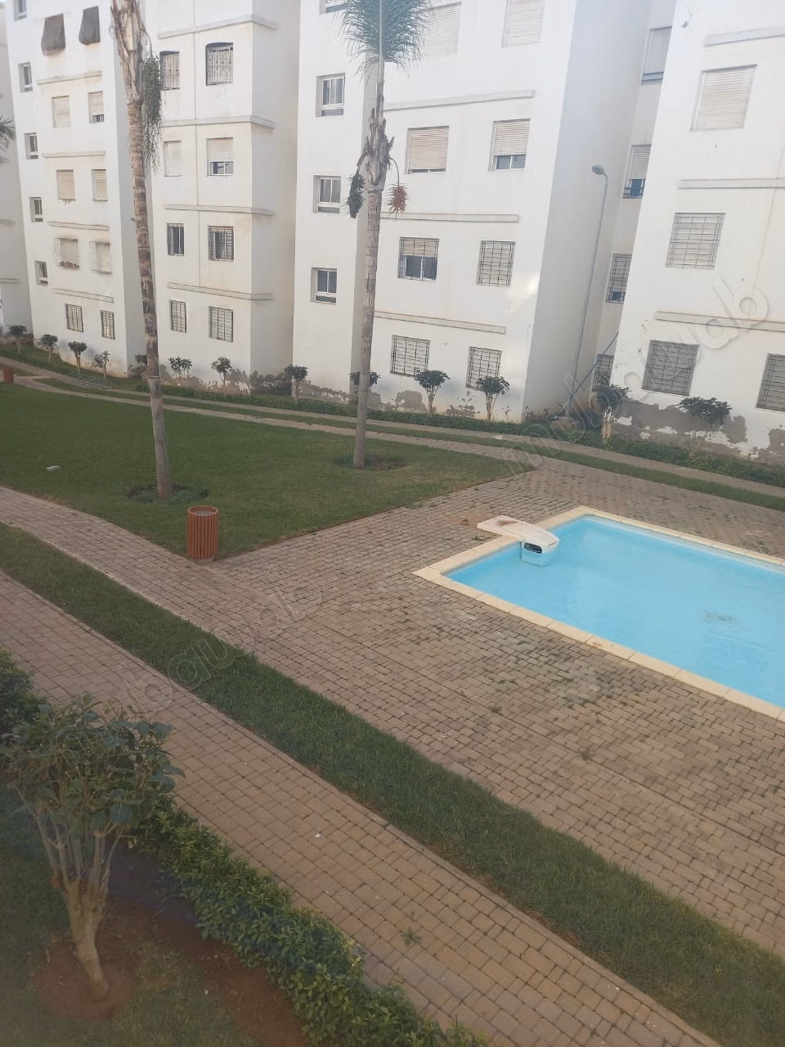 À VENDRE – Appartement à Tamaris, Dar Bouazza.
Surface de 48 m².
Meublé