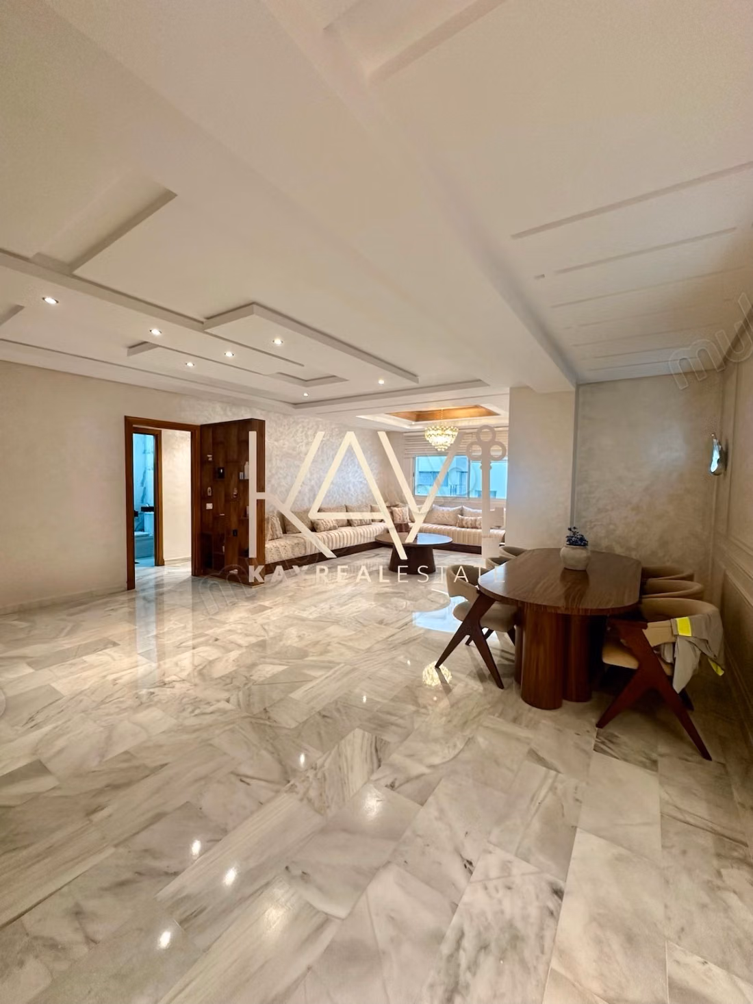 Appartement neuf à louer – Place Mozart, Tanger